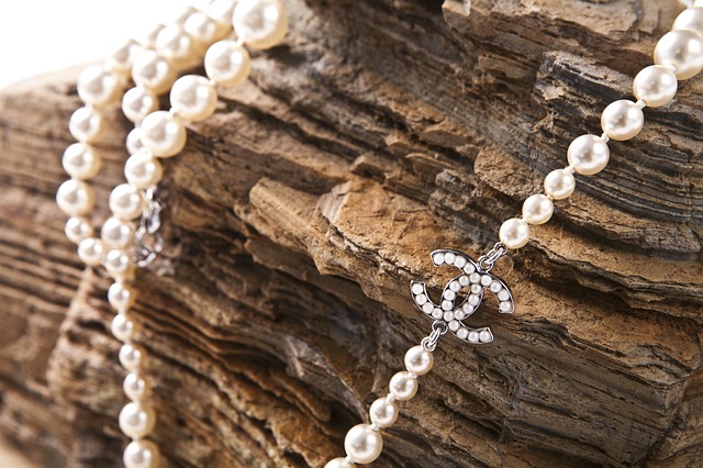 náhrdelník s perličkami